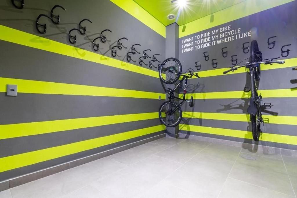 Studio novo a 5 min da Av Paulista e ao lado do metrô, com Wifi, Academia e Piscina na Cobertura - vn1003 São Paulo Exterior foto